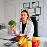 Jak dietetyka kliniczna pomaga personalizować plany żywieniowe i wspierać leczenie chorób przewlekłych