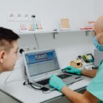 Co to jest cyfrowa stomatologia i jak korzystamy z nowoczesnego sprzętu — tomograf, aparat rentgenowski, plan leczenia